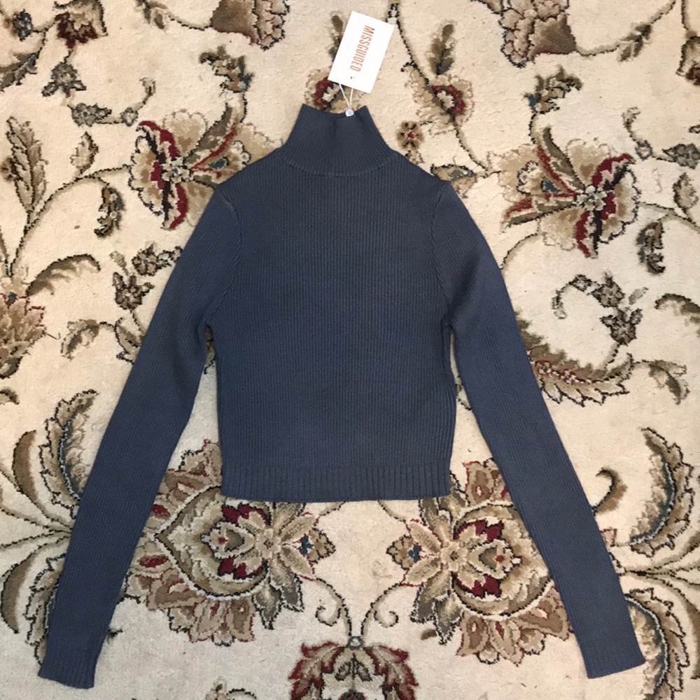 3/$28 Missguided Crop Top Knitted Sweater